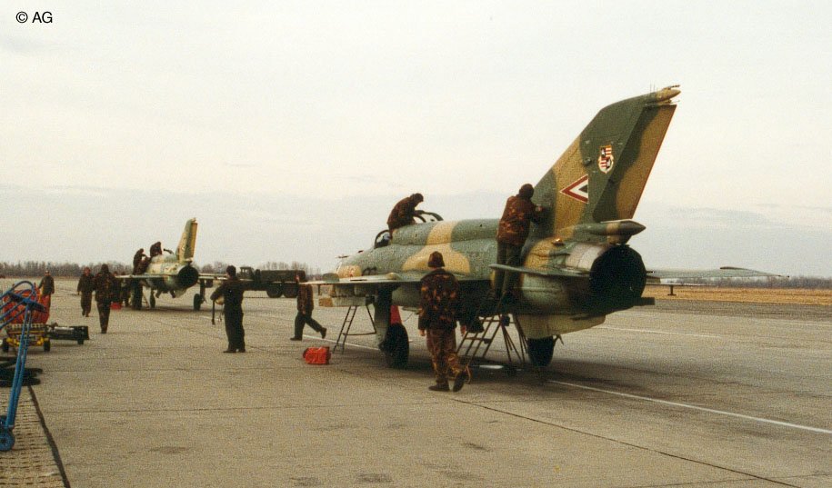 _mig_21_2_lhpa99_46_ag006.jpg